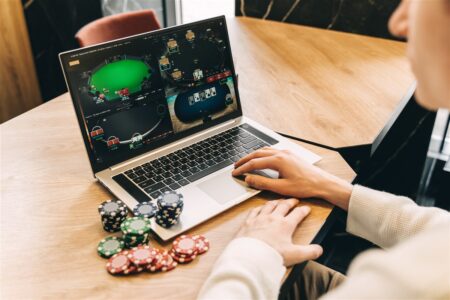 paris sur le poker virtuel